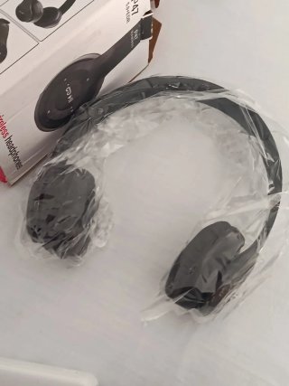 Cascos Inalámbricos P47 Bluetooth Negro