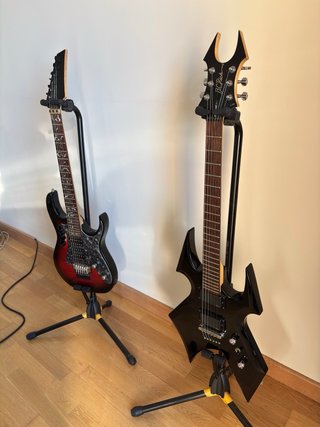 Guitarra Eléctrica B.C. Rich War Beast