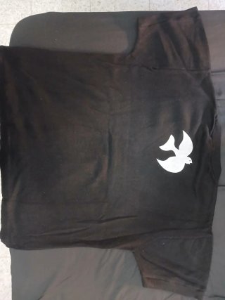 T-shirt Louis Vuitton nera autunno inverno 60€