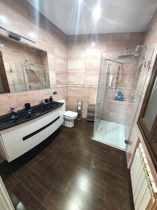Espectacular chalet con piscina