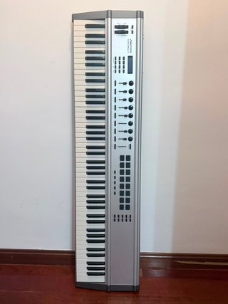 Teclado MIDI controlador