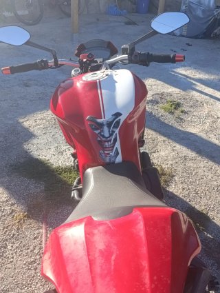 Ducati Monster 821 Roja 2016