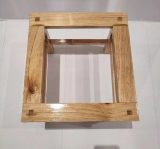 Taburete de pino para vaporizaciones