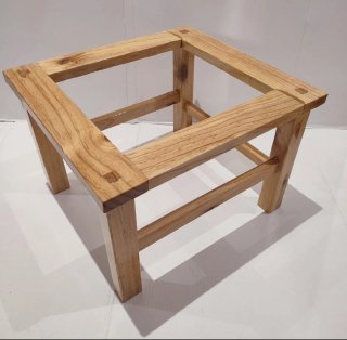 Taburete de pino para vaporizaciones