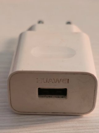 Cargador blanco