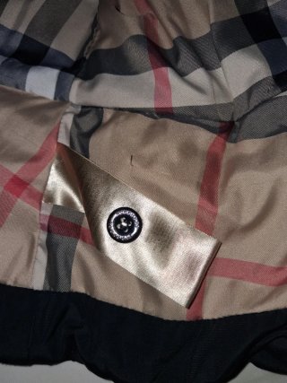 Giubbino Burberry bambina tg 7 anni