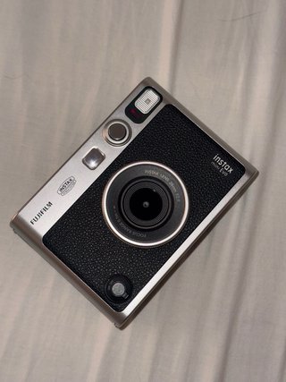 Cámara Fujifilm Instax Mini Evo Negra