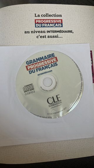 Grammaire progressive du fran{u3869}s Interm{u2...