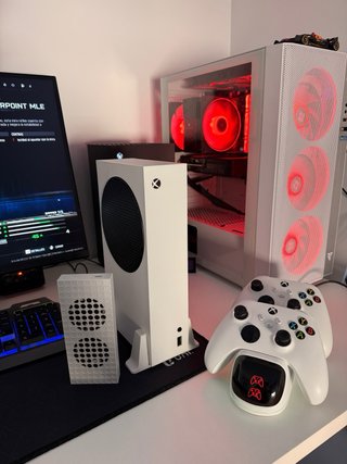 Xbox Series S Blanca + Accesorios