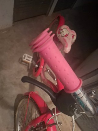 Bicicleta Hello Kitty 20 pulgadas