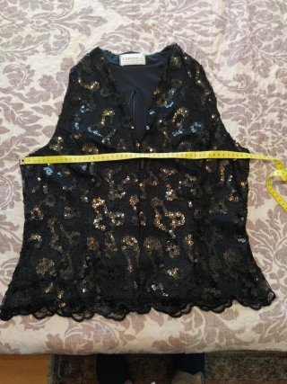Top pedrería negro
