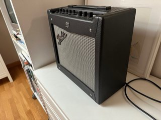 Amplificador Fender Mustang I