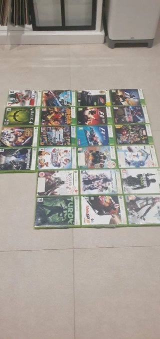 Lote 2 Xbox 360 Elite + 22 Juegos