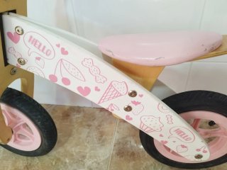 Bicicleta de madera infantil