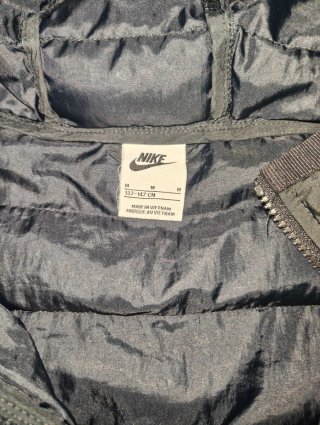 Chaqueta Nike Niño Talla M (137-147cm) Negra