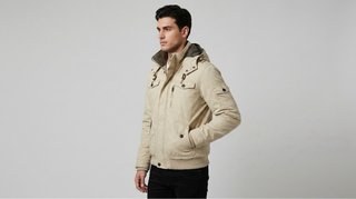 CHAQUETÓN / ANORAK BERSHKA (TALLA L / 40)