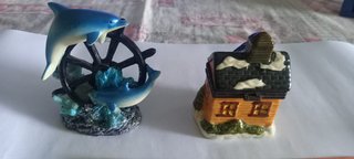 Delfino e casetta ceramica