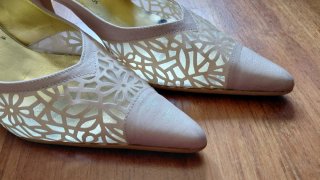 Sandalias beige tacón fino eventos