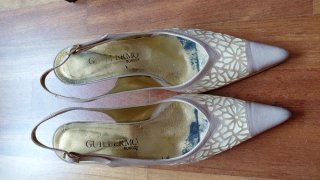 Sandalias beige tacón fino eventos