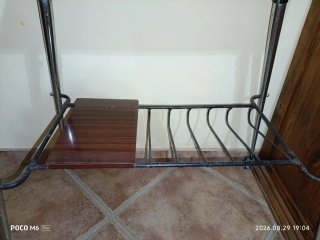 Mesa auxiliar vintage madera y metal