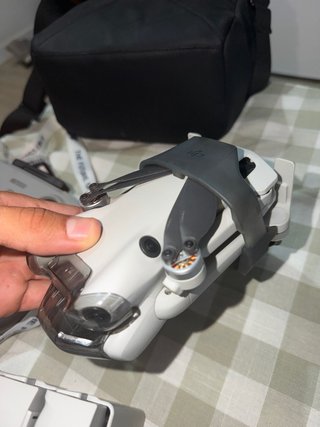 DJI Mavic Mini Pro 4 Fly More Combo