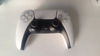 PlayStation 5 Slim Sony Negra/Blanca + 1 mando