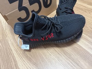 Adidas Yeezy 350 V2 Negra Talla 41