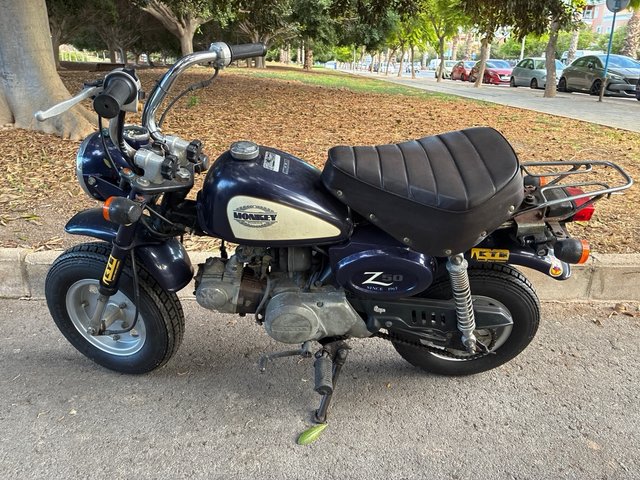 Honda Monkey Z50