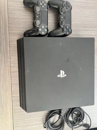 PS4 Pro a reparar