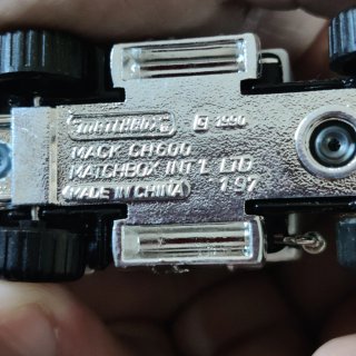 Camión Pepsi Matchbox MACK CH600