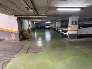 Se alquila plaza de garaje