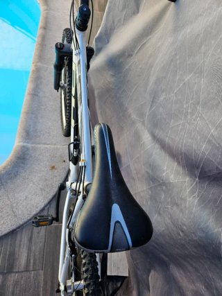 Bicicleta MTB BH Blanca