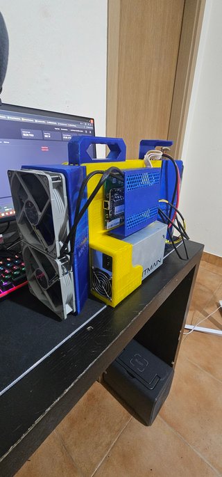 Miner Bitcoin Bitmain Luxor OS 22TH S19JPRO
