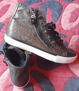 Zapatillas altas glitter negro/dorado