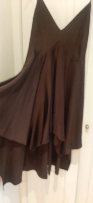 Vestido Zara satinado Marrón