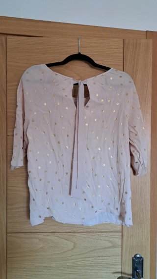 Blusa salmón con topos dorados Mangas 3/4