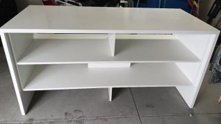 Mueble expositor central blanco
