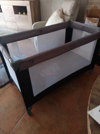 Cuna de viaje para bebé