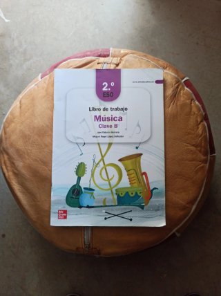 Libro Música Clave B - 2º ESO ISBN 9788448638337