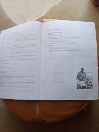 Libro Música Clave B - 2º ESO ISBN 9788448638337