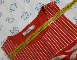 Vestido Anany sin mangas bordado M forro muy nuevo