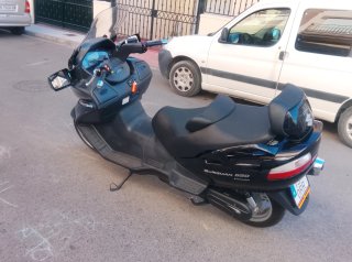 Suzuki Burgman 650 Executive Negra/Gris