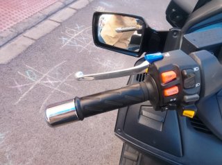 Suzuki Burgman 650 Executive Negra/Gris