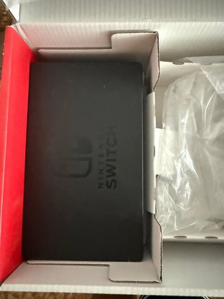 Nintendo Switch Azul/Rojo con caja