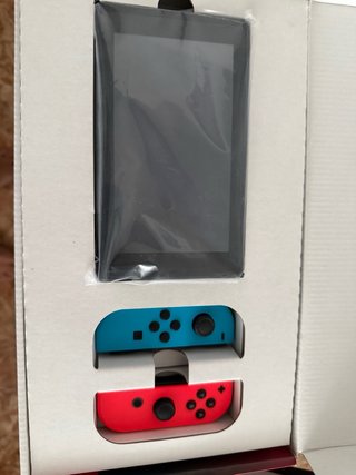 Nintendo Switch Azul/Rojo con caja