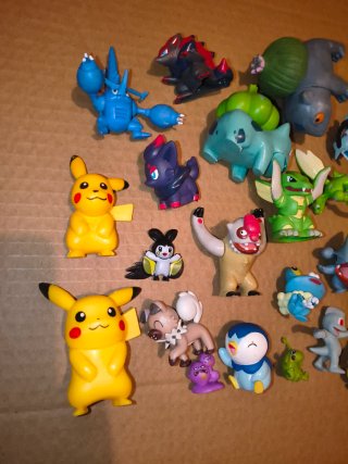 Lote Figuras Pokémon