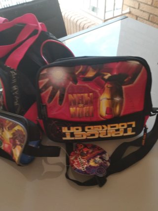 Set escolar Bakugan