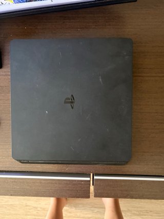 PS4 (PlayStation 4) + 2 Mandos