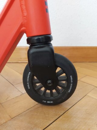 Patinete Scooter Freestyle MF100 rojo (5-8 años)