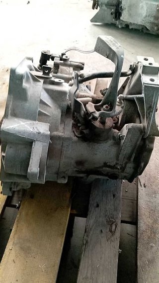 Caja de cambios seat ebj leon 242102